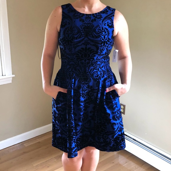 Beautiful cocktail dress with pockets - Picture 6 of 6